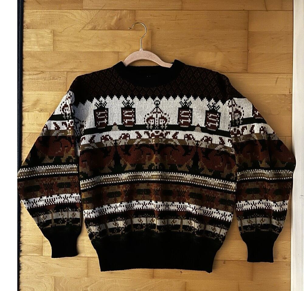 VTG Apparel Workshop Funky Printed Sweater Large